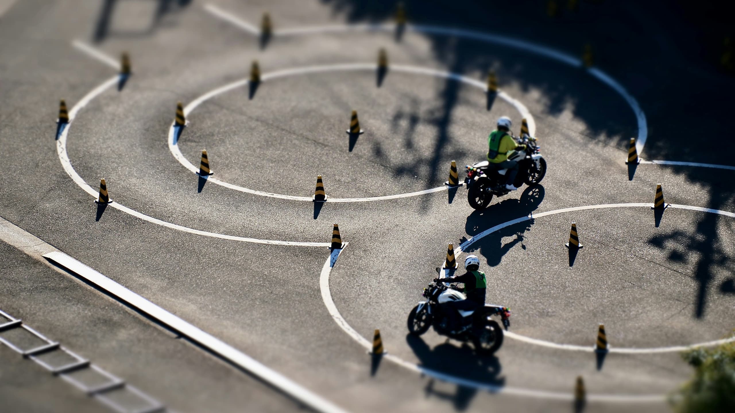 Motorradkurs, runde Strecke